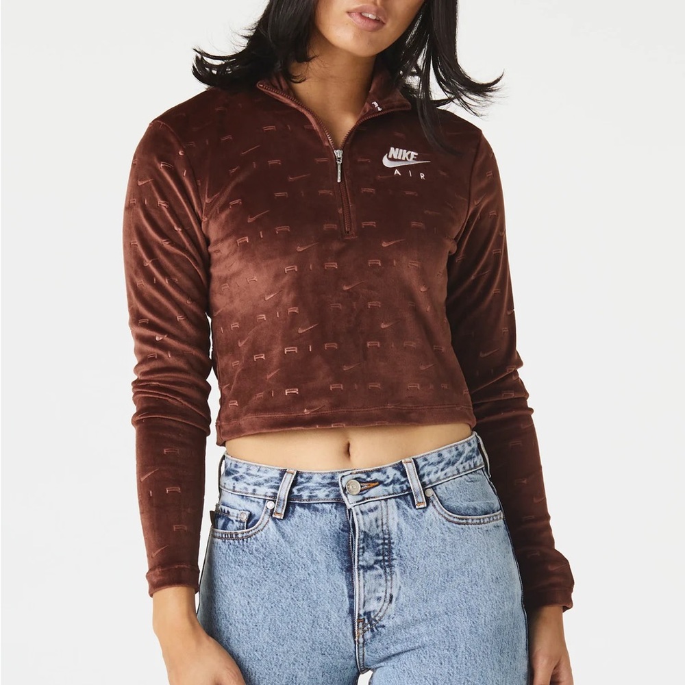 Nike Velour 1/4-Zip Long Sleeve Top